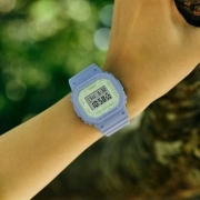 ساعت مچی زنانه G-SHOCK سایز متوسط مدل CASIO-GMD-S5600NC-2DR