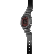 ساعت مچی مردانه G-SHOCK مدل CASIO -DW-B5600G-1DR 3