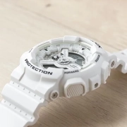 ساعت مچی مردانه کاسیو G-SHOCK مدل GA-110MW-7A