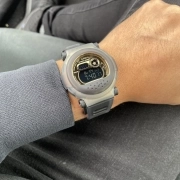 ساعت مچی مردانه کاسیو G-SHOCK مدل G-B001MVB-8DR