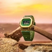 ساعت مچی مردانه کاسیو G-SHOCK مدل GM-5600CL-3DR 5