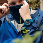 ساعت مچی مردانه کاسیو G-SHOCK مدل GA-2200-2ADR 3