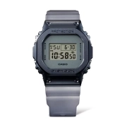 ساعت مچی مردانه کاسیو G-SHOCK مدل GM-5600MF-2DR 4