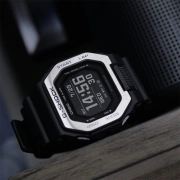 ساعت مچی مردانه کاسیو G-SHOCK مدل GBX-100-1 4