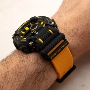 ساعت مچی مردانه کاسیو G-SHOCK مدل GA-900A-1A9 1