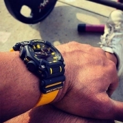 ساعت مچی مردانه کاسیو G-SHOCK مدل GA-900A-1A9 3