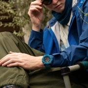 ساعت مچی مردانه کاسیو G-SHOCK مدل GA-2200-2ADR 4