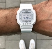 ساعت مچی مردانه کاسیو G-SHOCK مدل DW-5600MW-7D 2