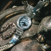 ساعت مچی مردانه کاسیو G-SHOCK مدل GM-2100YM-8ADR 3