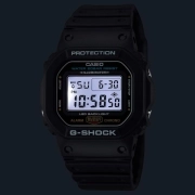 ساعت مچی مردانه کاسیو G-SHOCK مدل DW-5600UE-1DR 6