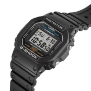 ساعت مچی مردانه کاسیو G-SHOCK مدل DW-5600UE-1DR 3