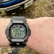 ساعت مچی مردانه کاسیو G-SHOCK مدل GD-350-1CDR 1