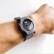 ساعت مچی مردانه کاسیو G-Shock مدل GA-2300-8ADR 5