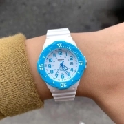 ساعت مچی زنانه کاسیو POP مدل LRW-200H-2B 2