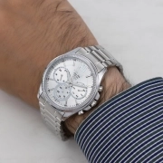 ساعت مچی مردانه اوماکس Universal مدل CFM003I008 2