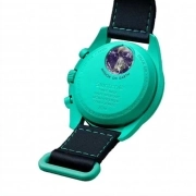 ساعت مچی امگا سواچ MISSION ON EARTH - POLAR LIGHTS مدل SO33L103