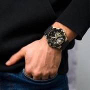 ساعت مچی مردانه کاسیو G-SHOCK مدل GST-B400GB-1A9DR 1