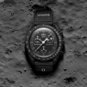 ساعت مچی امگا سواچ MISSION TO THE MOONPHASE - NEW MOON مدل SO33B700