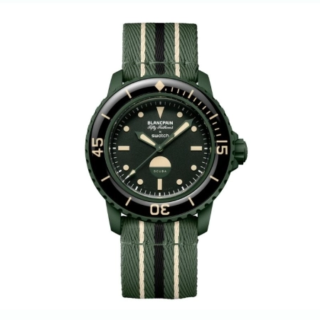 ساعت مچی بلان پن سواچ GREEN ABYSS مدل SO35G100