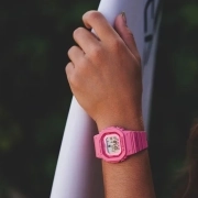 ساعت مچی زنانه کاسیو G-SHOCK مدل GLX-S5610-4DR 1