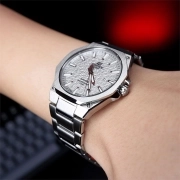 ساعت مچی مردانه کاسیو EDIFICE مدل EFR-S108DE-8A 5