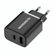 شارژر دیواری ریورسانگ مدل SafeKub D3 AD26 - سفید