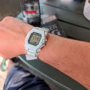 ساعت مچی مردانه کاسیو G-SHOCK مدل GD-B500S-8DR 4