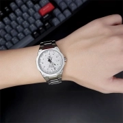 ساعت مچی مردانه کاسیو EDIFICE مدل EFR-S108DE-8A 3