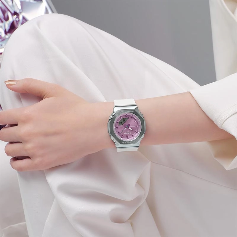 ساعت مچی زنانه کاسیو G-SHOCK مدل GM-S2110-7A6DR