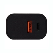 شارژر دیواری ریورسانگ مدل SAFEKUB D12 CCM2 - مشکی 1