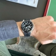 ساعت مچی مردانه کاسیو EDIFICE مدل EFV-550P-1AV