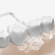 دستگاه شست و شوی دهان و دندان شیائومی مدل Water Flosser 2 - سفید