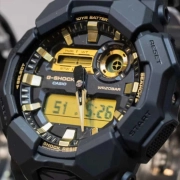 ساعت مچی مردانه کاسیو G-SHOCK مدل GA-010GB-1A9