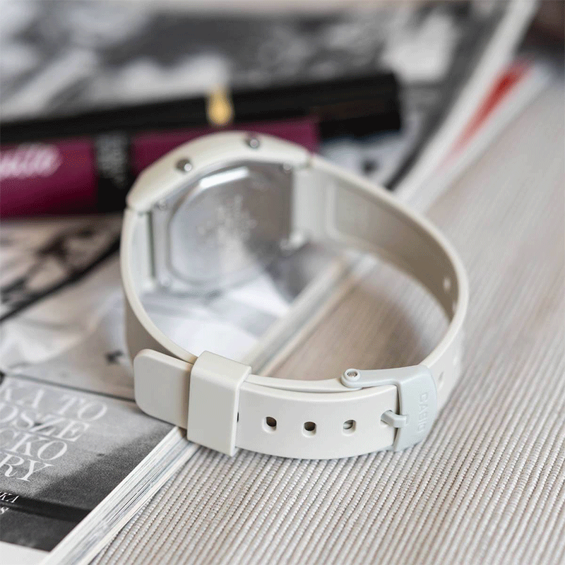 ساعت مچی زنانه کاسیو مدل LW-205H-8ADF