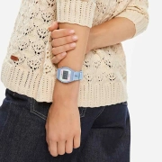 ساعت مچی زنانه کاسیو مدل LW-205H-2ADF 1