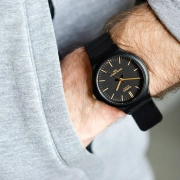 ساعت مچی مردانه کاسیو مدل MW-240-1E2V 3