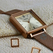 ساعت مچی زنانه کاسیو مدل LTP-E155MR-9B