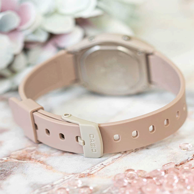 ساعت مچی زنانه کاسیو مدل LW-205H-4ADF 2