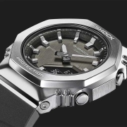 ساعت مچی زنانه کاسیو G-SHOCK مدل GM-S2110-1A1DR