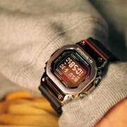 ساعت مچی مردانه کاسیو G-SHOCK مدل GM-5600RH-1DR 2
