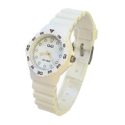 ساعت مچی زنانه کیو اند کیو مدل V07A‑002VY