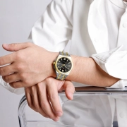 ساعت عقربه ای مچی مردانه نیوی فورس مدل NF9226 - صفحه مشکی