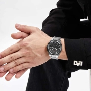 ساعت مچی عقربه ای مردانه نیوی فورس مدل NF9218 - رنگ نقره ای ، مشکی