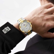 ساعت مچی عقربه ای مردانه نیوی فورس مدل NF9218 - رنگ نقره ای ، طلایی