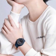 ساعت مچی عقربه ای زنانه نیوی فورس مدل NF7103 - رنگ سرمه ای