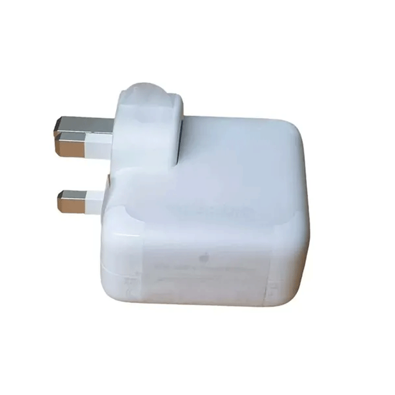 شارژر دیواری 35 وات اپل سه پین مدل Apple A2676 با دو خروجی USB-C - سفید 3